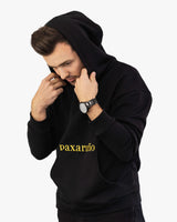 Frontansicht schwarzer Golf Hoodie aus Bio-Baumwolle für Herren von paxariño.